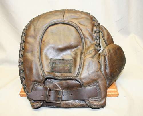Thomas E. Wilson Major League Mitt Back